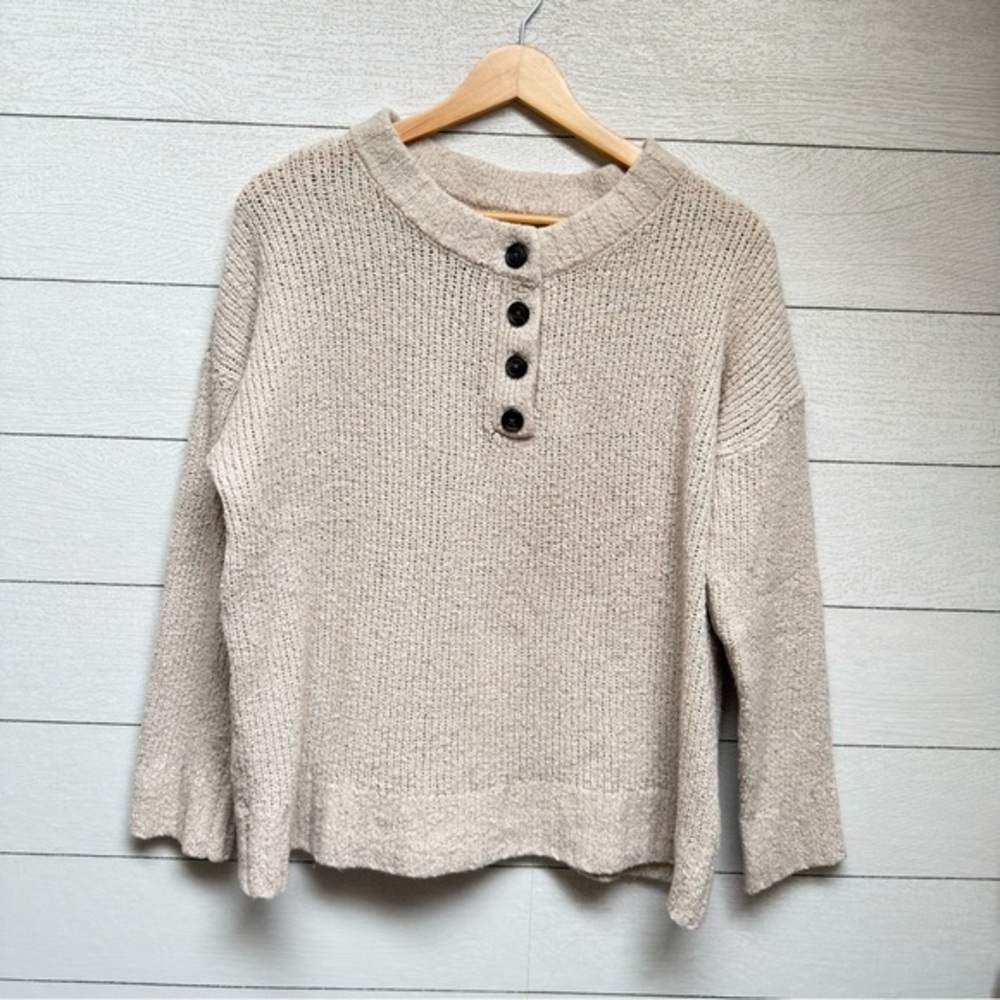 American Eagle | Cozy Oversized Cream Knit Sweater | Size M